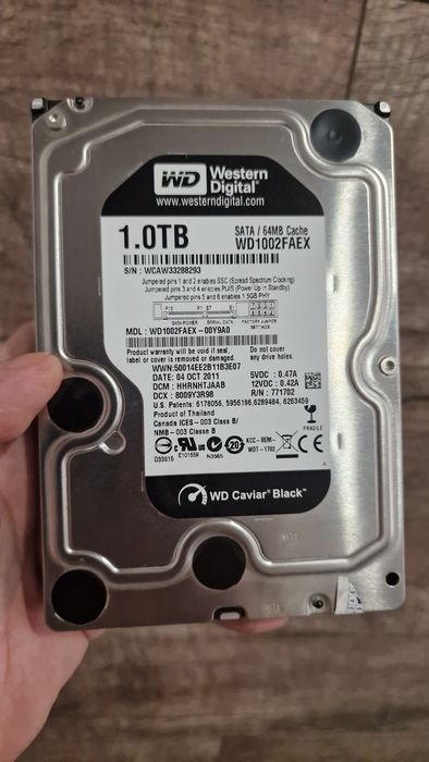 Жёсткий диск HDD SSD