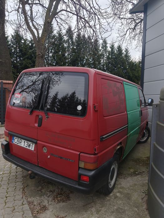 Volkswagen T4 2.4 d rezerwacja