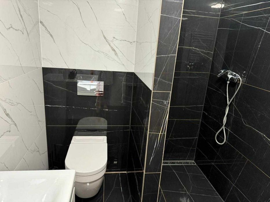 Будинок 9,5 сотих район автостанції в м. Коломия центр