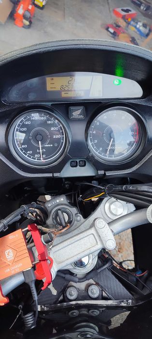 Honda Varadero XL 1000 SD02A 2007r- 825534 km