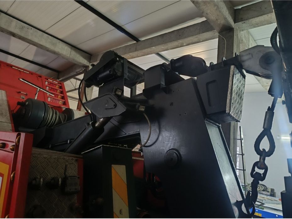 Mercedes actros, holownik, zabudowa, wyciągarka hydrauliczna, dźwig