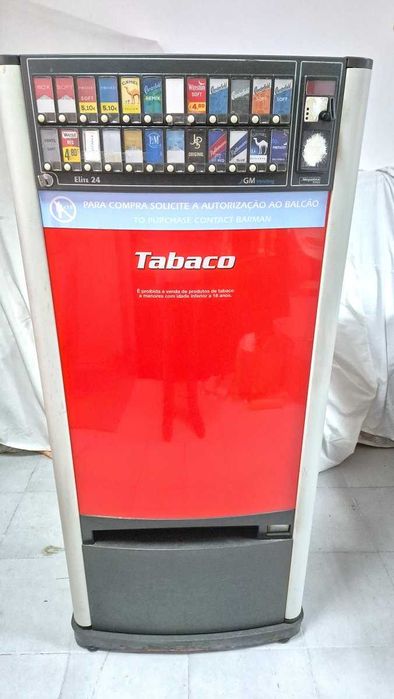 Máquina de venda de tabaco, com 24 canais, moedeiro e chave.