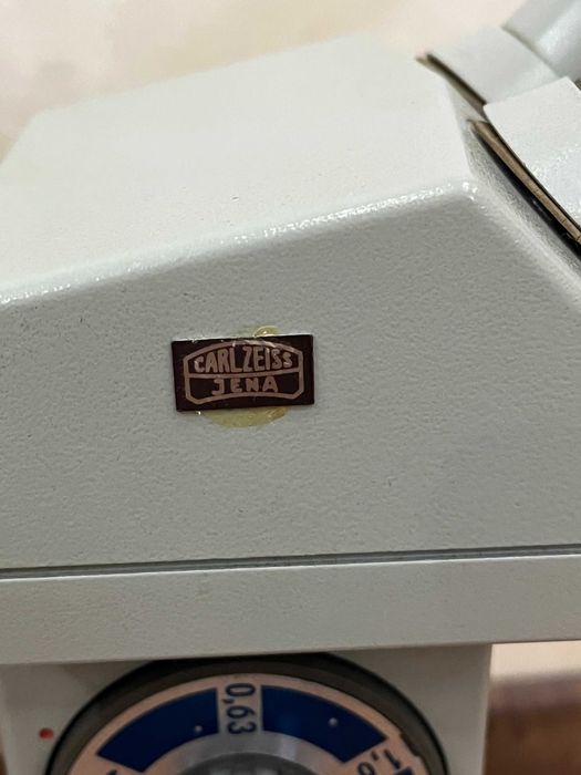 Мікроскоп Karl Ceiss