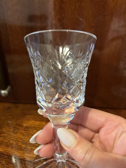 Келихи кришталеві