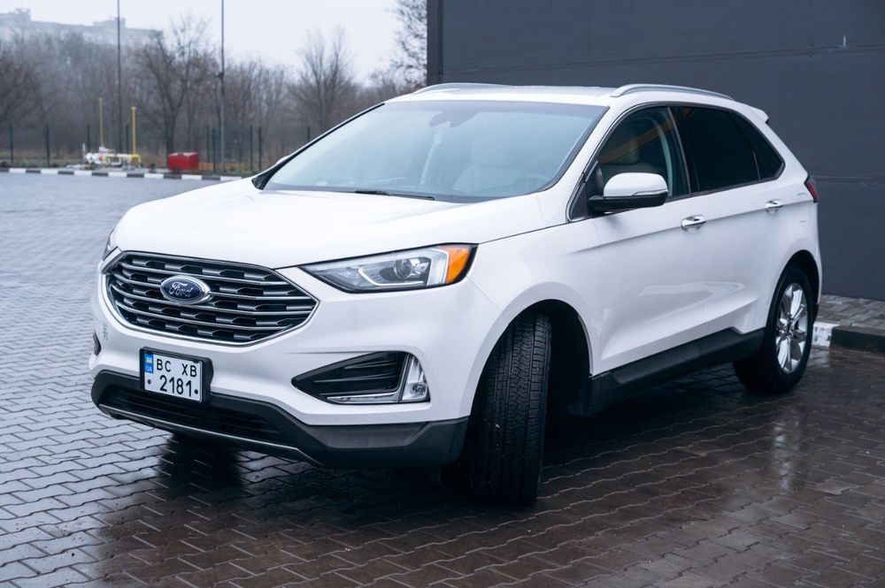 Продам FORD EDGE titanium