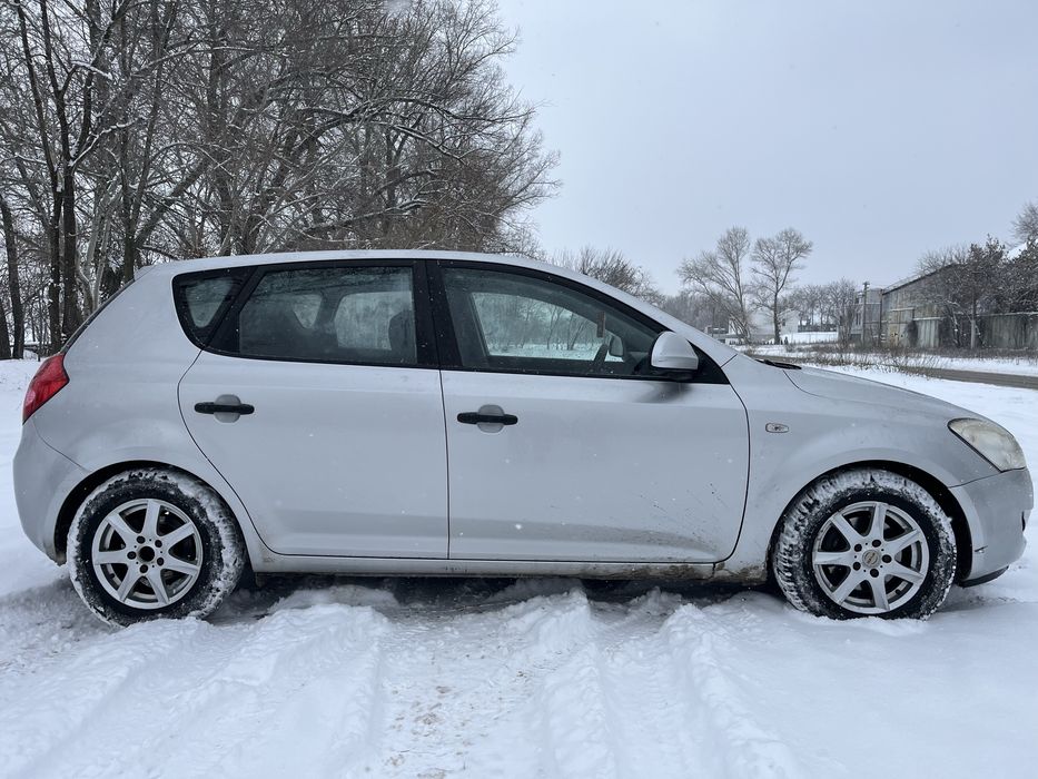 Kia Ceed 2007р 1.4бенз