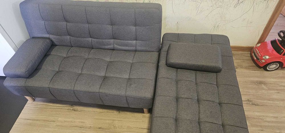 Gray Fabric Sofa Bed – Modern & Comfortable