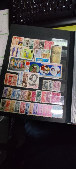 Selos antigos com arquivador