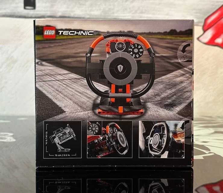 Конструктор LEGO Technic 40894 Koenigsegg Sadair's Spear Steering Wheel