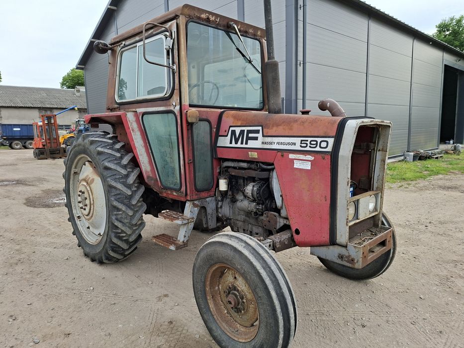 Massey ferguson 590