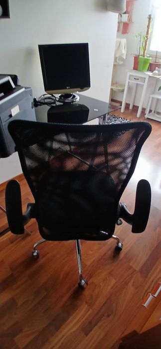 Cadeira giratoria de secretaria