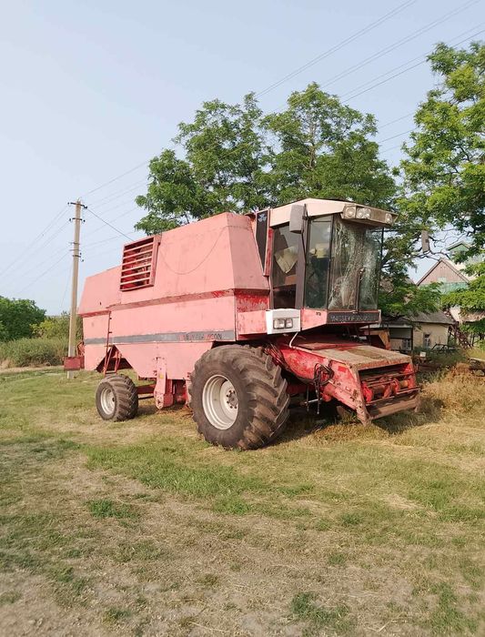 Продам комбайн Massey Ferguson 38RS з двигуном ЯМЗ-238