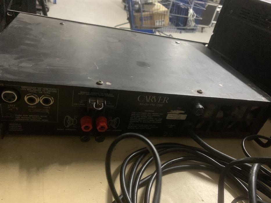 Carver PM-1200 (Amplificador)