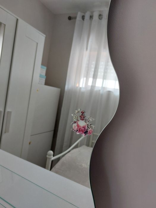 Espelho de Parede Vintage, 60x75cm com dois pontos de fixação