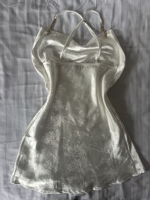 Міні сукня з відкритою спинкою