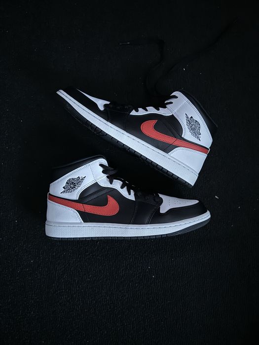 Jordan 1 Mid Cheli Red White