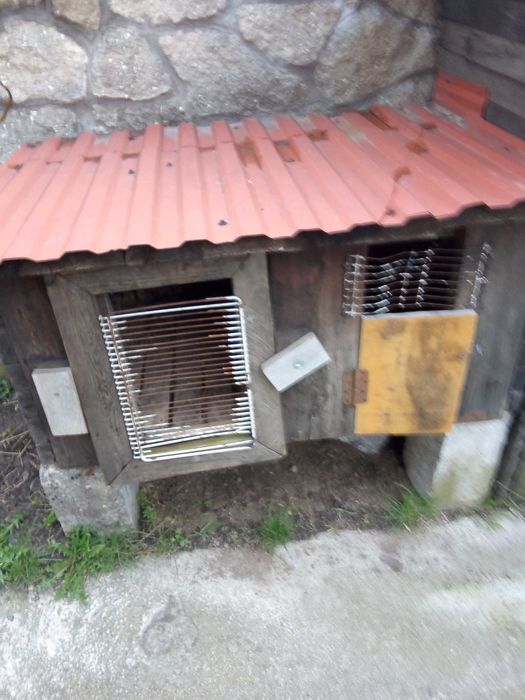 Продам клітки для кролів