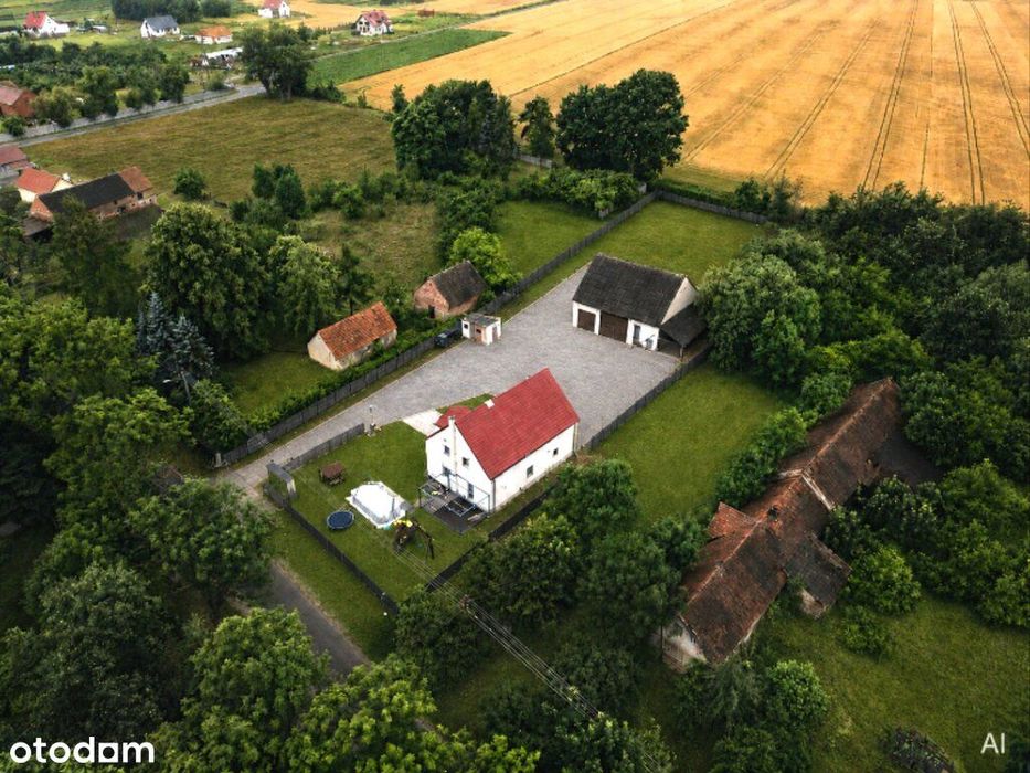 Mieszkaj i prowadź biznes! Dom 250m² + Hala 150m²