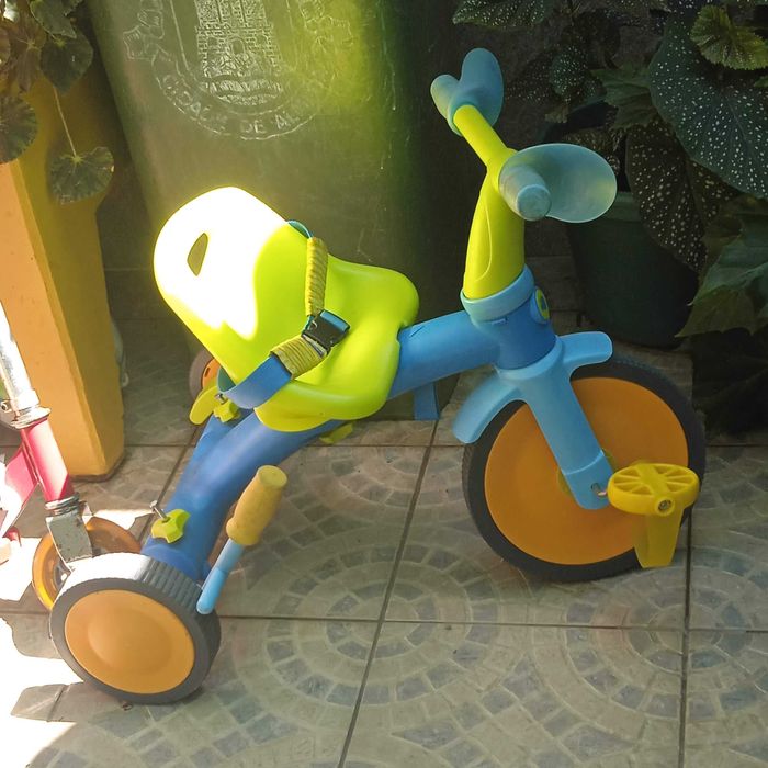 Triciclo Infantil