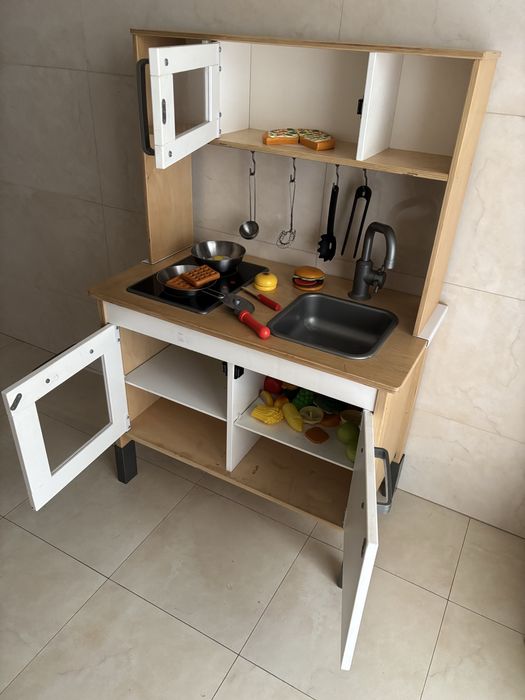 Cozinha Ikea usada e acessorios execelente prenda de Natal