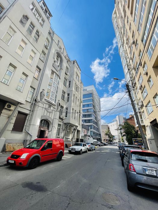 Lux квартира посуточно Харьков с балконом в центре!
