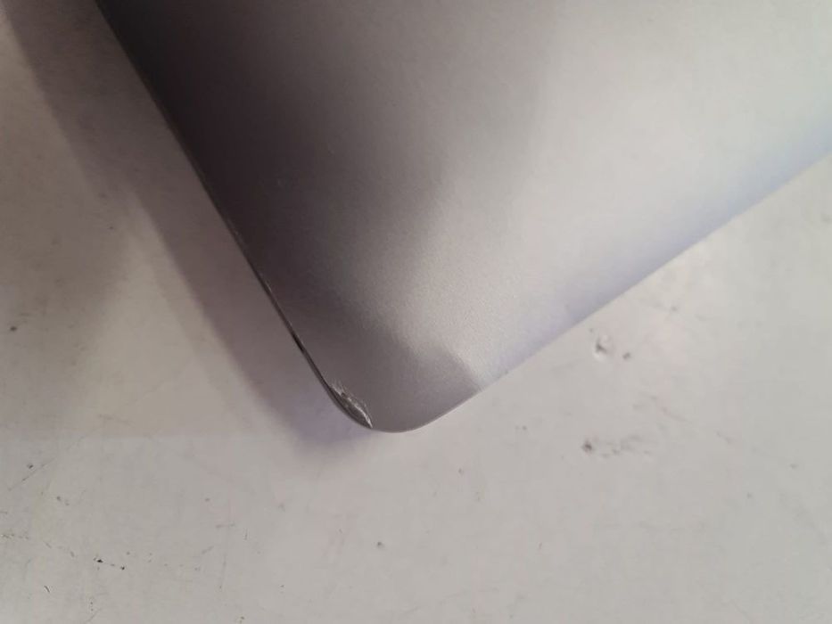 Macbook pro retina 16 2019