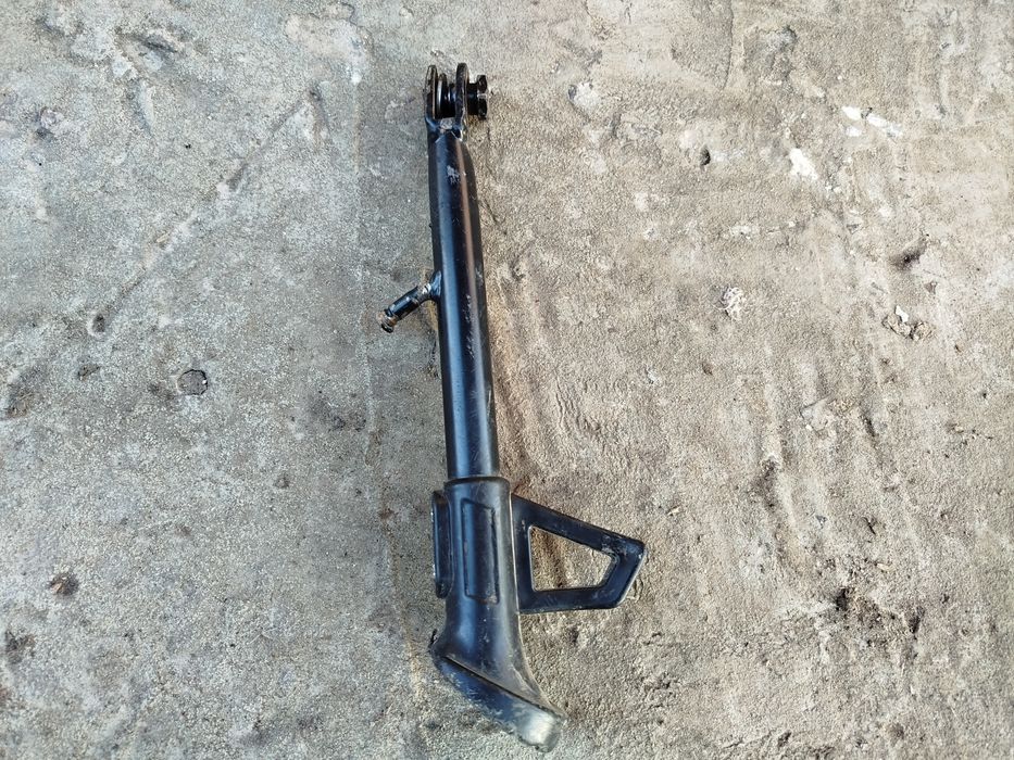 Продам кронштейн, підніжка, платформа, вісь, зірочка для Fada Idea