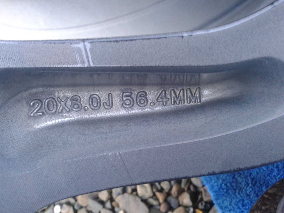 oryginalne r20 nowe felgi 5x127 mielec jeep cherokee wrangler durango