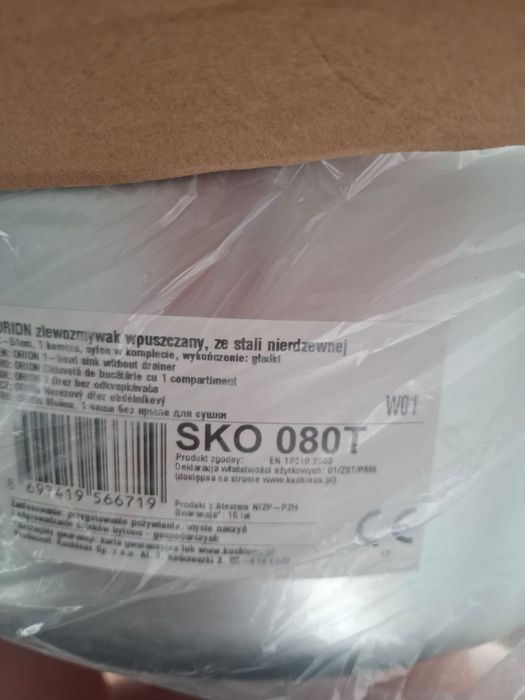 Zlew jdnokomorowy ze stali nierdzewnej +syfon +bateria