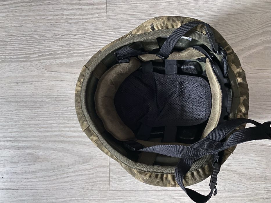 Продам шолом тактичний