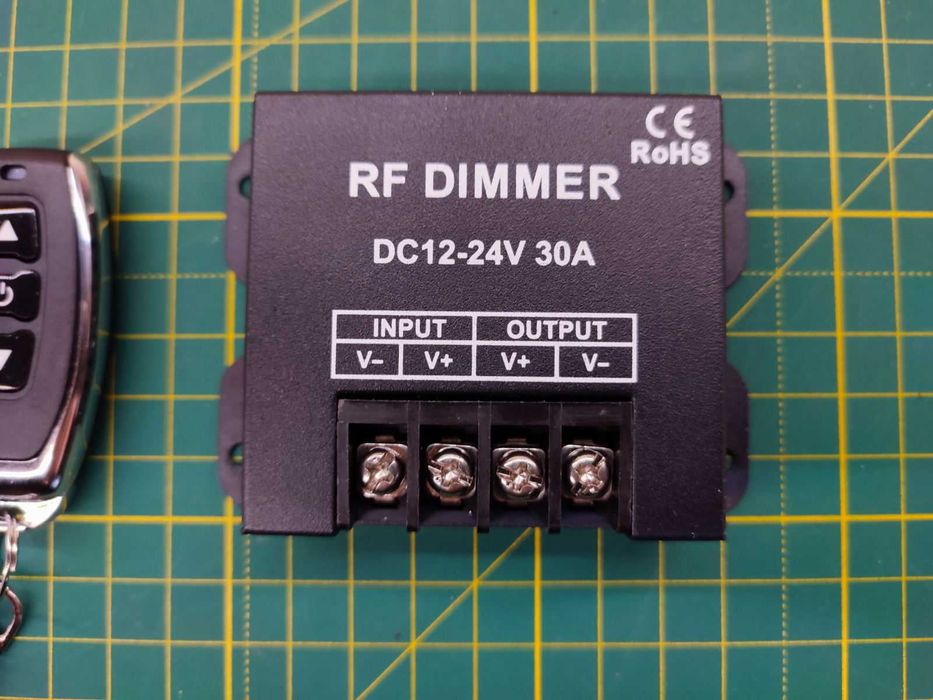 Диммер для светодиодной ленты 12 - 24В 30А с дистанционным управления