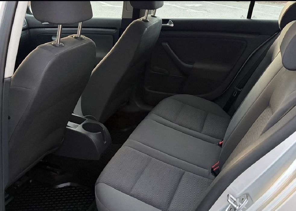 Volkswagen Golf 1,9 dissel 2007 Год