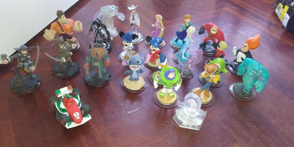 Promo Figuras Disney Infinity Marvel Tron Princesas Cars