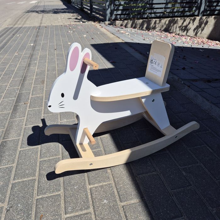 Konik (krolik) na biegunach Mamabrum