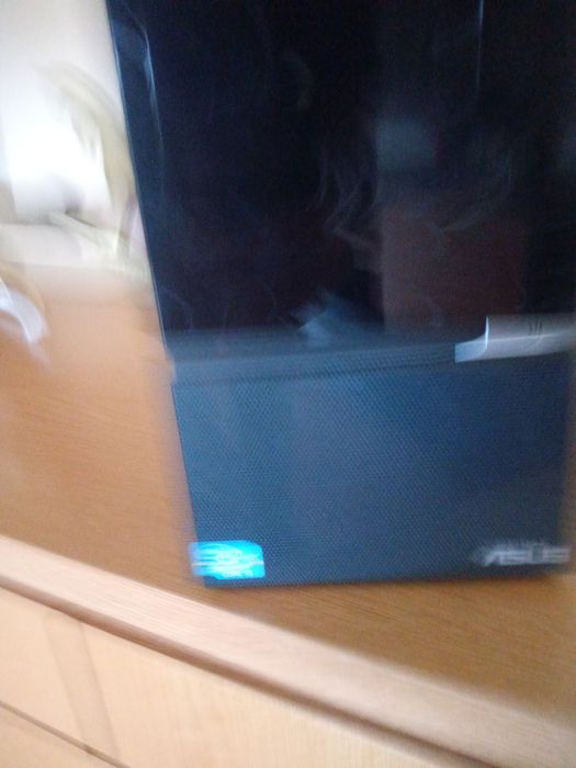 Torres PC i5 e i3