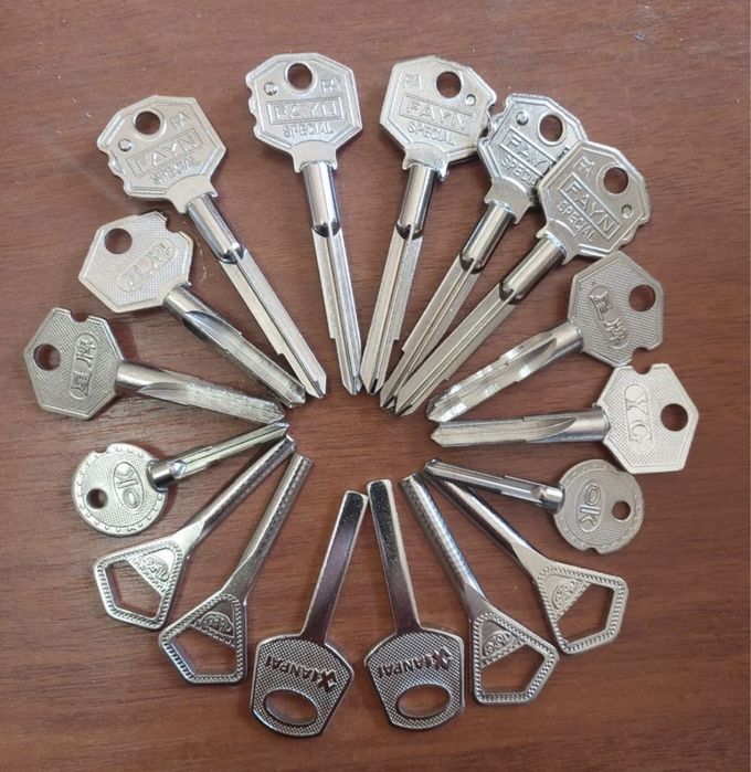 Ключі - виготовлення дублікатів/квартирні/домофоні