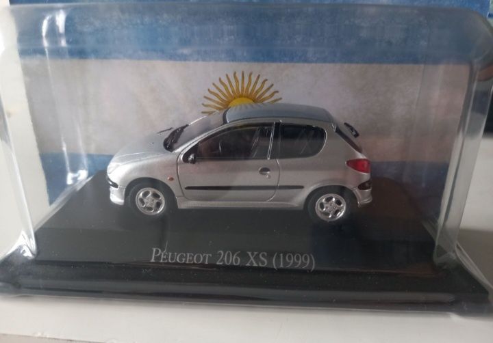 Peugeot 206 escala 1:43