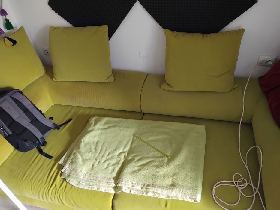 Sofá + Almofadas + manta