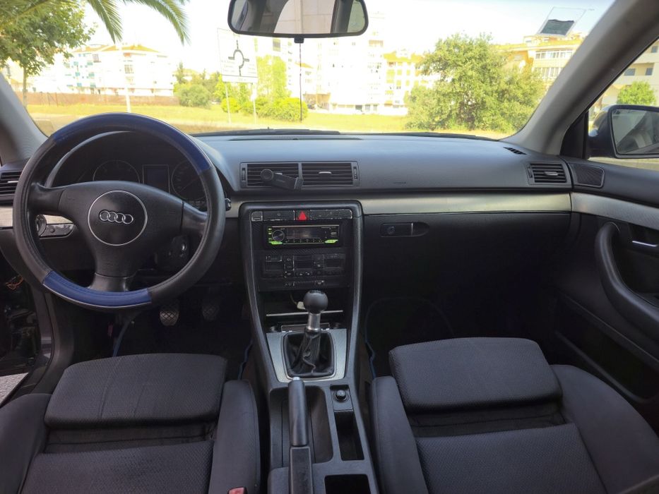Audi A4 1.9 tdi 130 cv  ano 2002