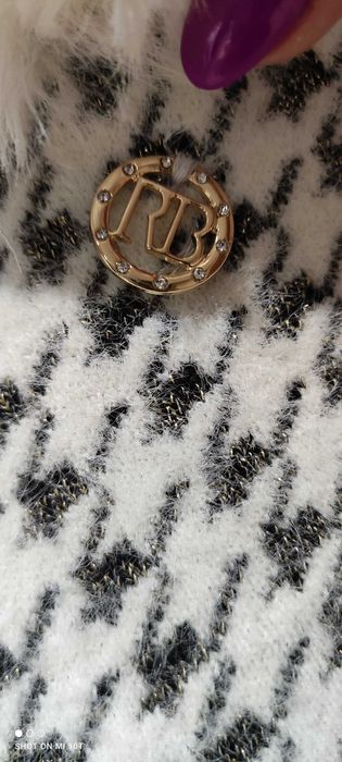 Ponczo Włoskiej marki ROBERTA BIAGI