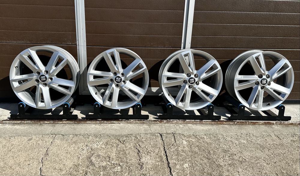 4x felgi aluminiowe 5x100 r17 et48 6,5J Alufelgi oryginał Seat 17”