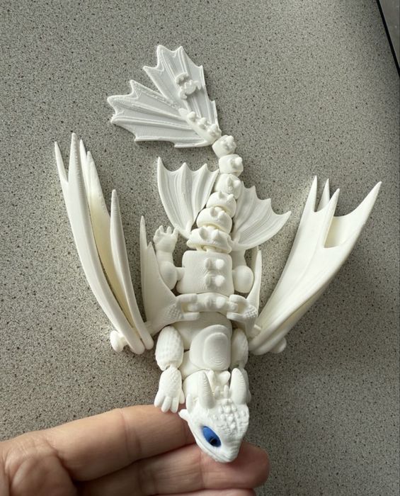 Іграшка як приручити Дракона денна фурія біла