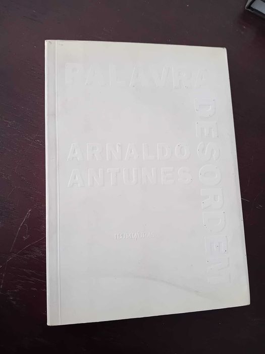 arnaldo antunes - palavra desordem