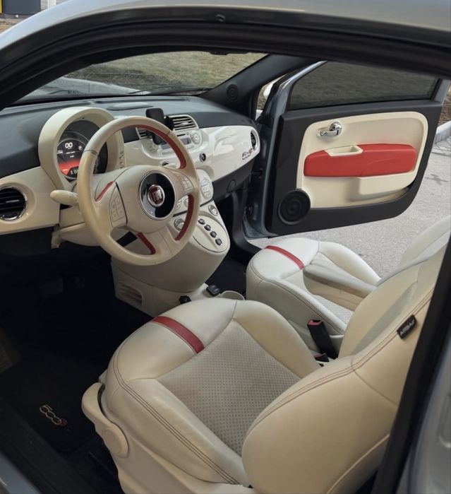 FIAT 500e,2015год