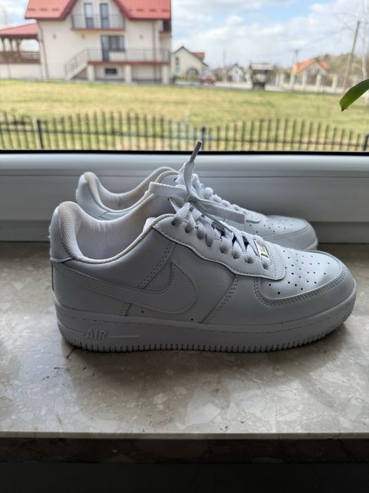 Sneakersy białe