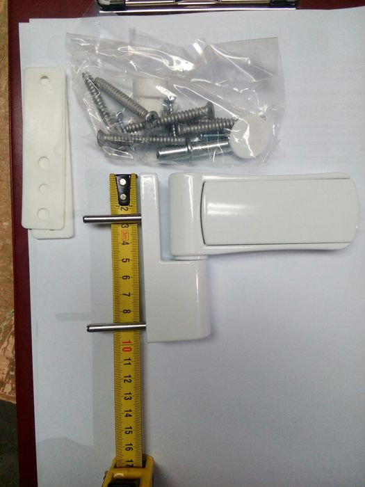 Петли для металлопластиковых дверей