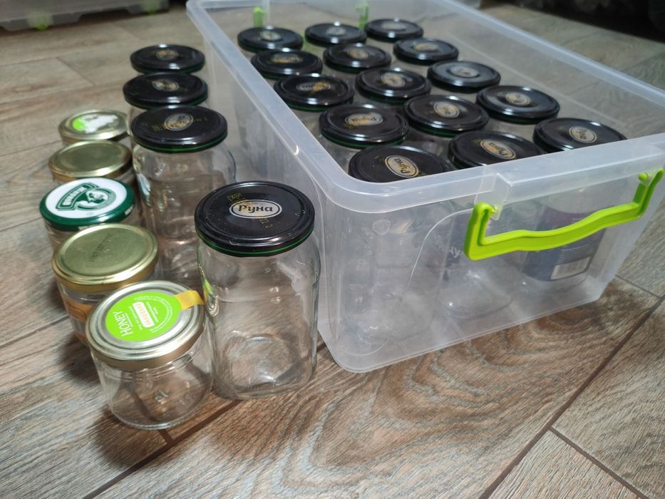 Банки на закрутке бесплатно