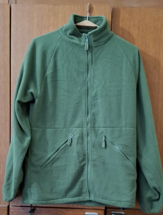 Флісова кофта в гарному стані