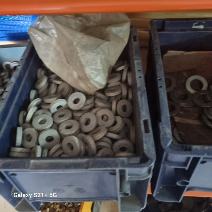 Śruby od M3 do M30 klasa 8.8