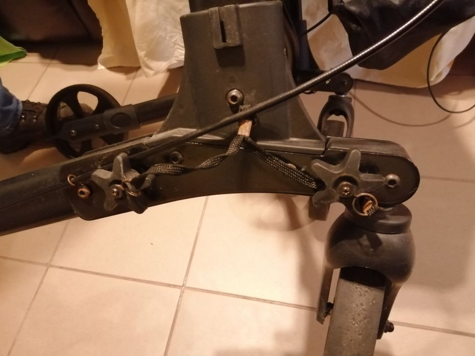 Rolator, chodzik z torbą (409)